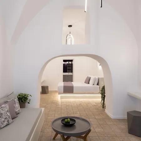 Hotel 112 Cliff Fira (Santorini)