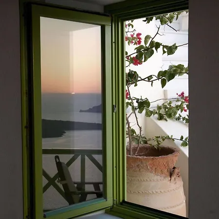 112 Cliff Отель