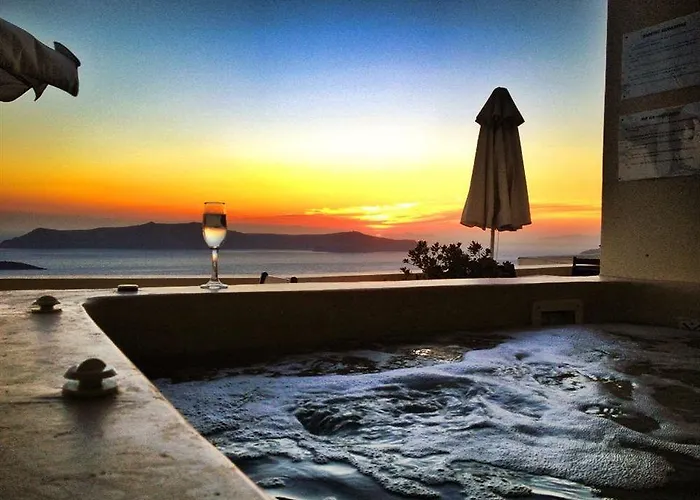 فندق 112 Cliff ثيرا